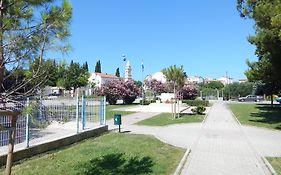 Rooms And Apartments Porat